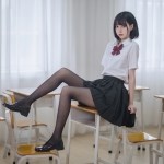 许岚LAN 动漫博主 清纯妹子 34套写真 01.31更新【18.78GB】